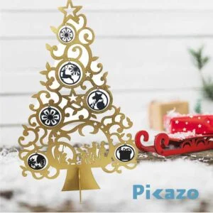 árbol de navidad con esferas